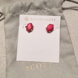 Red Mother of Pearl Inaiyah Stud Earrings